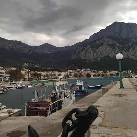 Novalija - Gradac Apartament